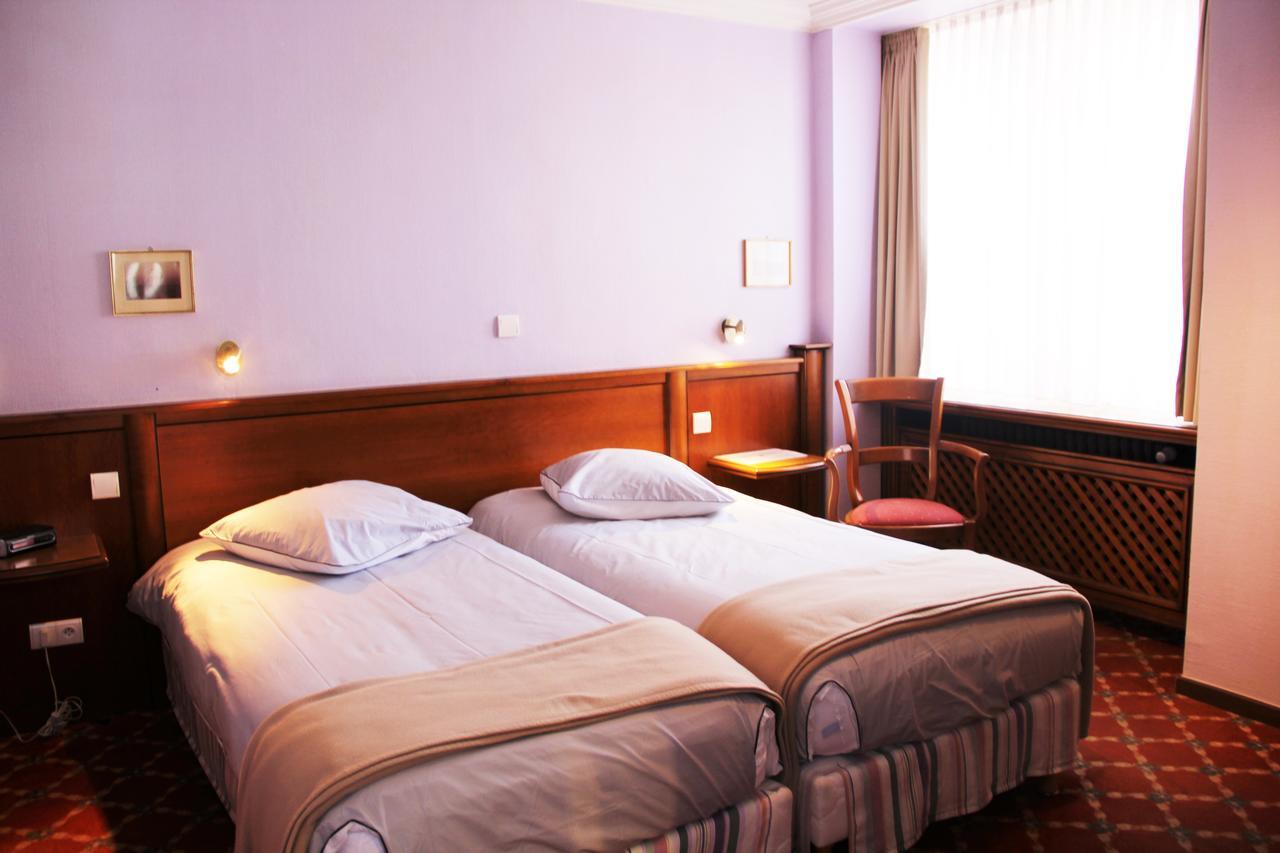 Hostellerie Au Cygne ウィッサンブール エクステリア 写真